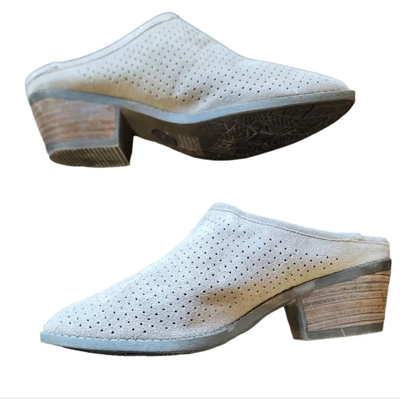 Me Too Zadiee Mules Shoes Women's 6M Beige Suede Stacked Heel Slip On - Picture 5 of 11